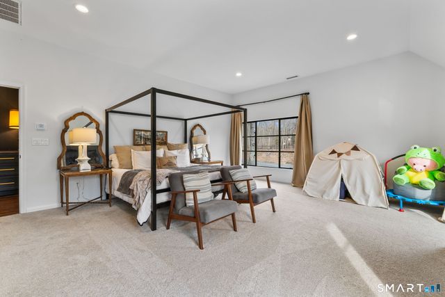 326 Thayer Pond Road, Wilton, CT 06897