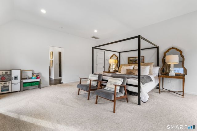 326 Thayer Pond Road, Wilton, CT 06897