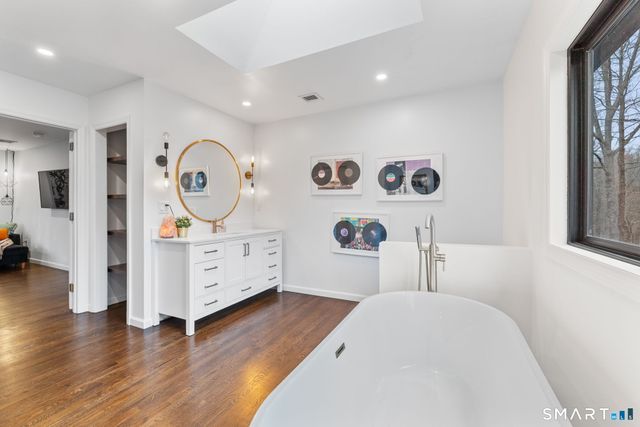 326 Thayer Pond Road, Wilton, CT 06897