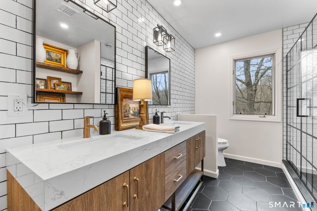 326 Thayer Pond Road, Wilton, CT 06897