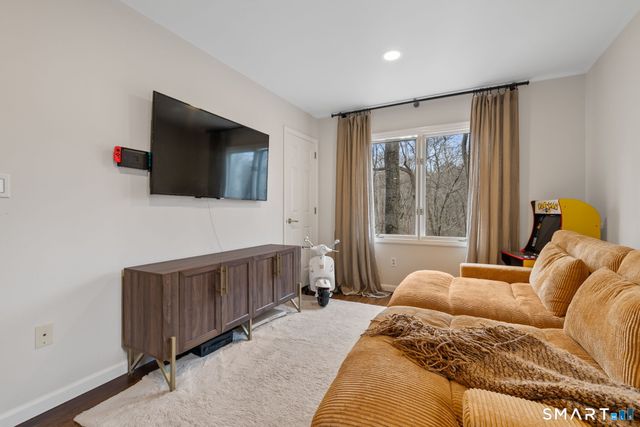 326 Thayer Pond Road, Wilton, CT 06897