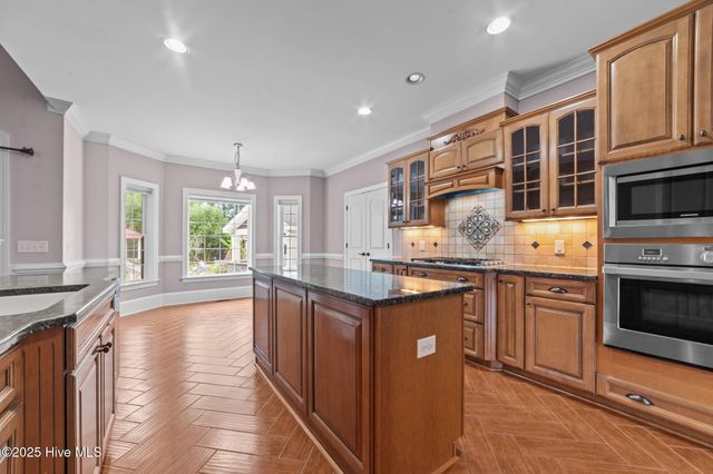 414 Crown Drive, Washington, NC 27889