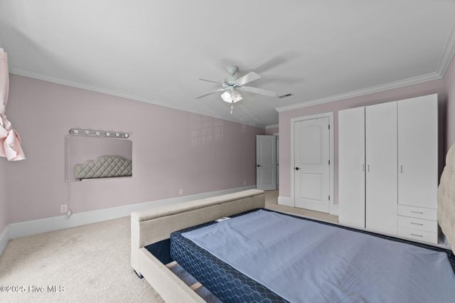 414 Crown Drive, Washington, NC 27889