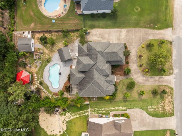 414 Crown Drive, Washington, NC 27889