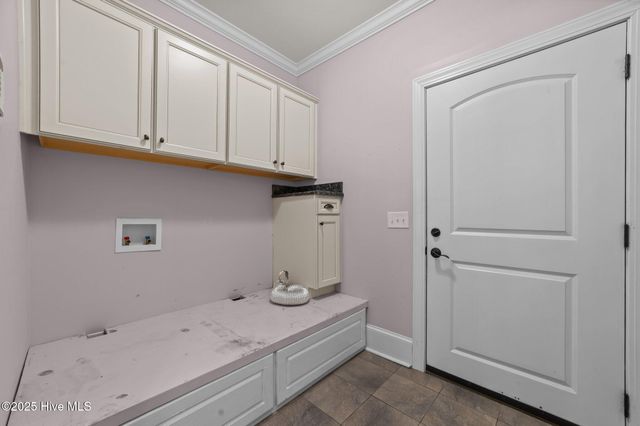 414 Crown Drive, Washington, NC 27889