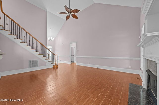 414 Crown Drive, Washington, NC 27889