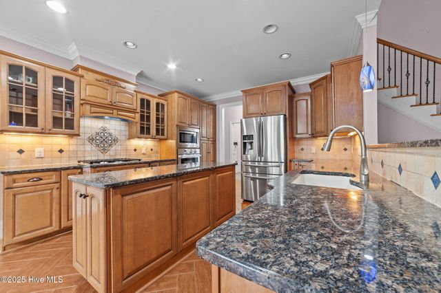 414 Crown Drive, Washington, NC 27889