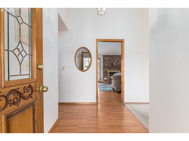 13323 Se SHANNON, Clackamas, OR 97015
