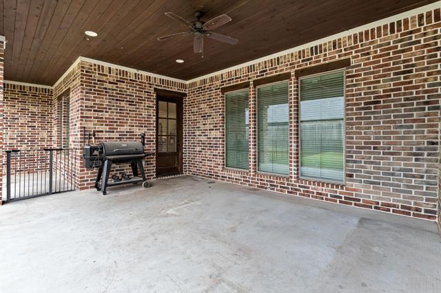 206 Tara Lane, Lumberton, TX 77657