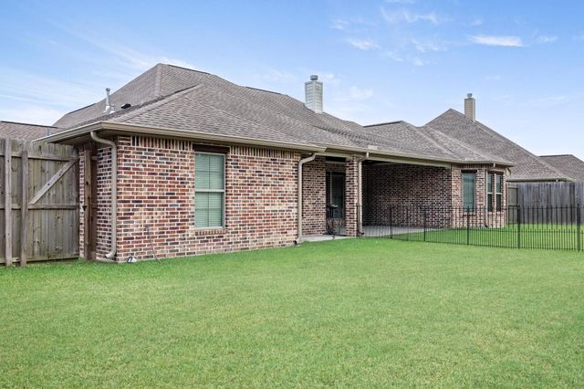 206 Tara Lane, Lumberton, TX 77657