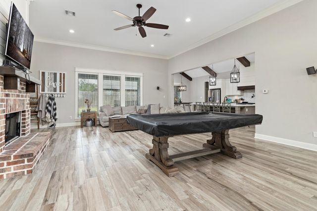 206 Tara Lane, Lumberton, TX 77657