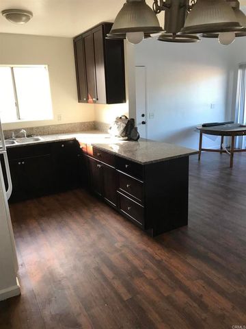 1051 Rock Springs Road 242, Escondido, CA 92026