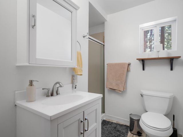 2684 Knox Ave, South Lake Tahoe, CA 96150