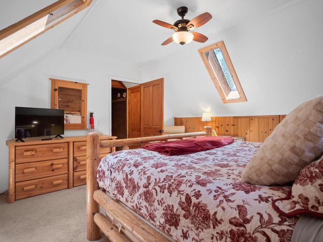 2684 Knox Ave, South Lake Tahoe, CA 96150