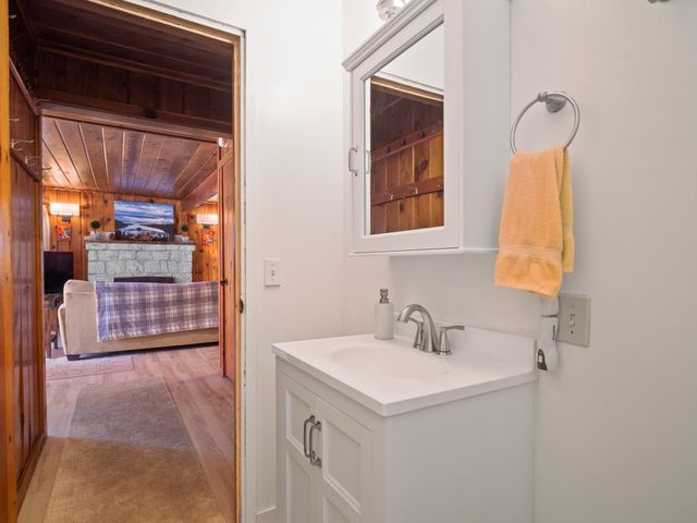 2684 Knox Ave, South Lake Tahoe, CA 96150