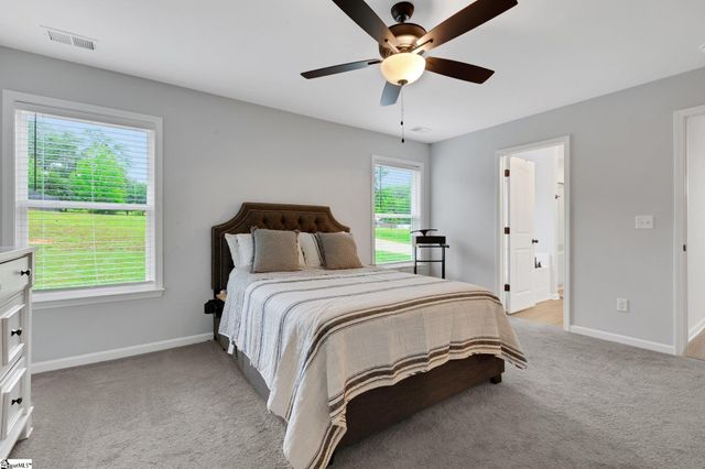 714 Chestnut Street, Laurens, SC 29630