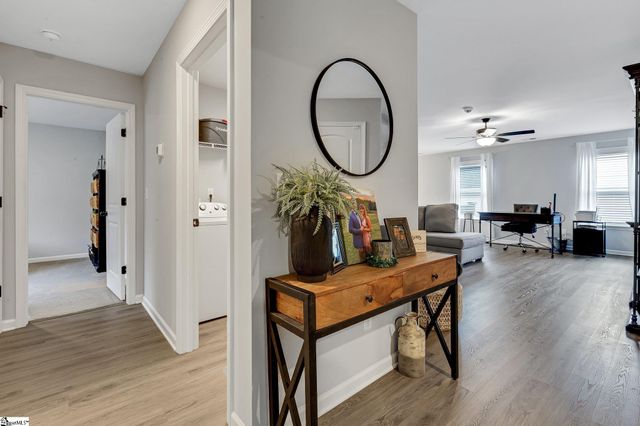 714 Chestnut Street, Laurens, SC 29630