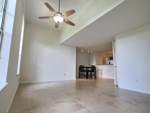 1275 Crystal Way K, Delray Beach, FL 33444