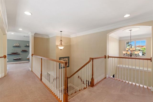 34 Tiburon DR, The Hills, TX 78738