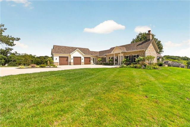 12811 W 71st Street, Shawnee, KS 66216