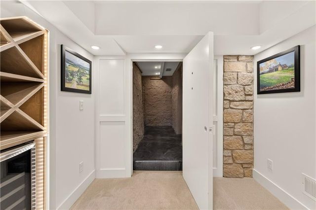12811 W 71st Street, Shawnee, KS 66216