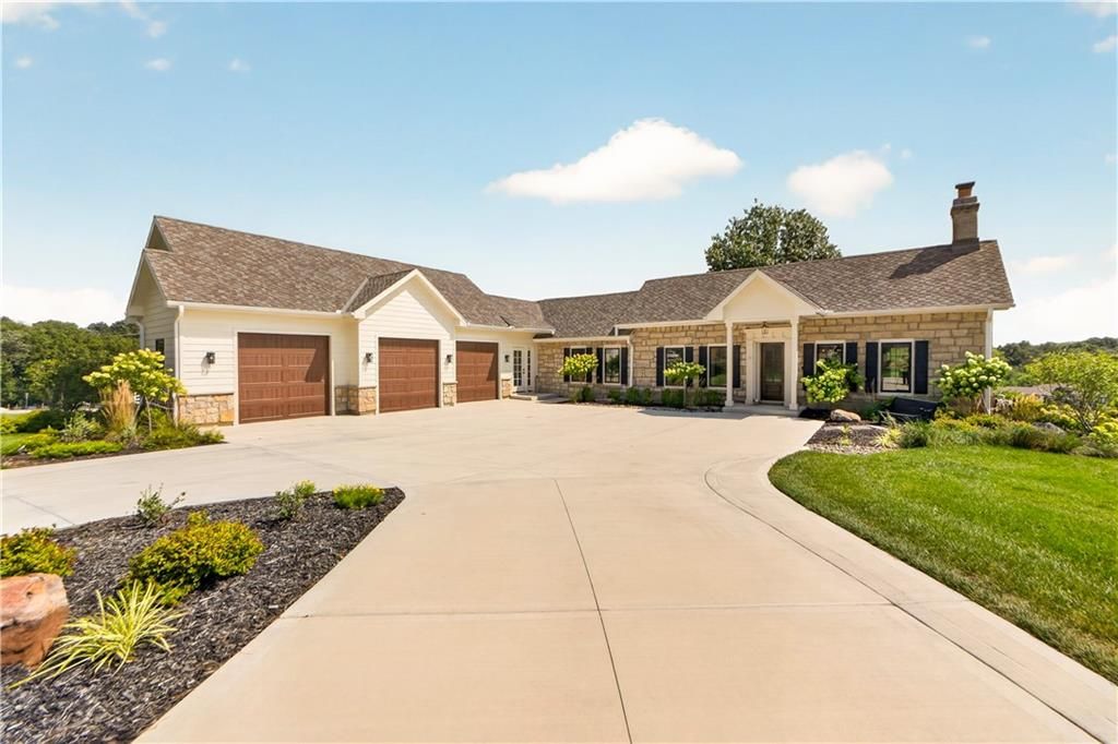 12811 W 71st Street, Shawnee, KS 66216