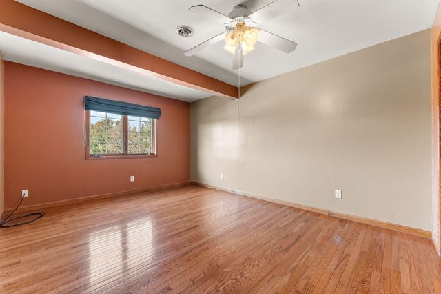 148 Timber Point Court, Valparaiso, IN 46385