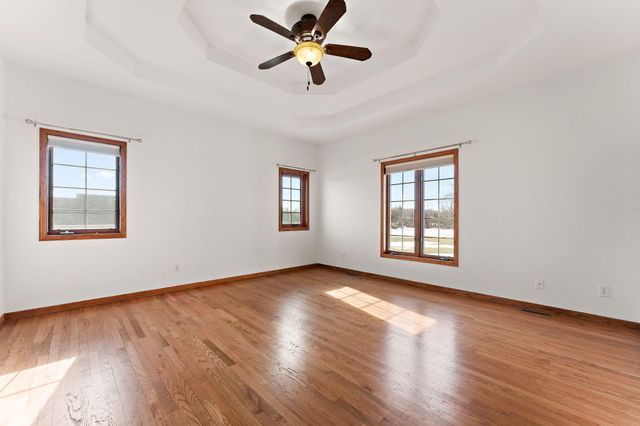 148 Timber Point Court, Valparaiso, IN 46385