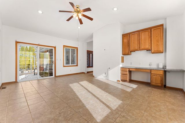 148 Timber Point Court, Valparaiso, IN 46385