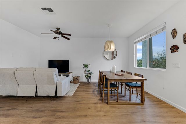28024 Catherine, Canyon Country, CA 91351
