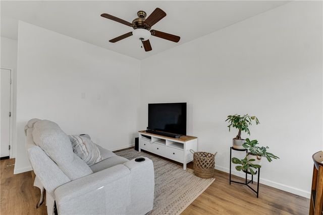 28024 Catherine, Canyon Country, CA 91351