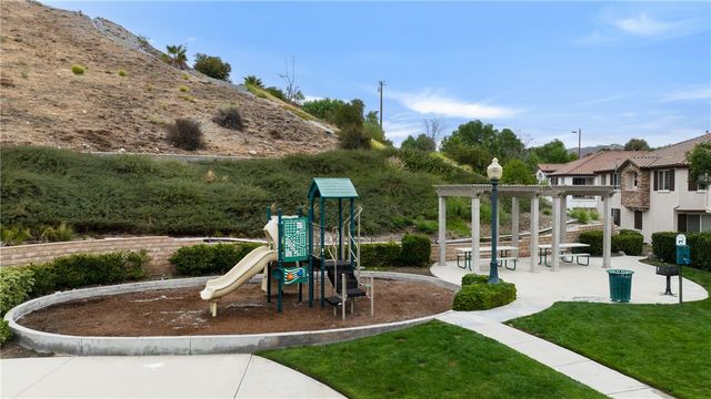 28024 Catherine, Canyon Country, CA 91351