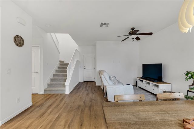 28024 Catherine, Canyon Country, CA 91351