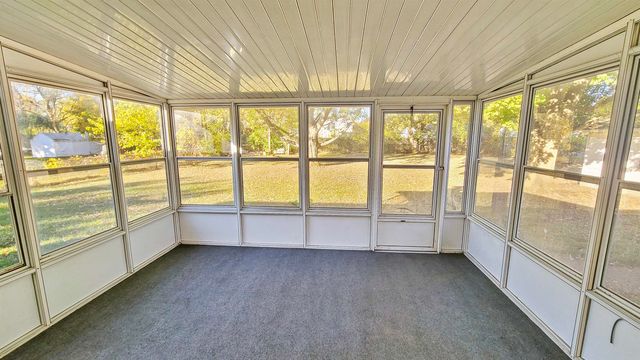 230 S Elms Road, Flushing, MI 48433