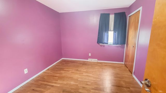 230 S Elms Road, Flushing, MI 48433