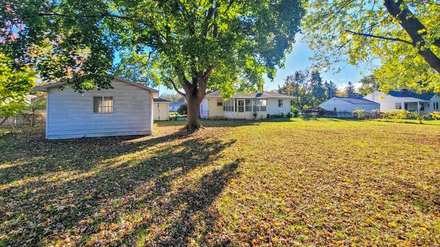 230 S Elms Road, Flushing, MI 48433