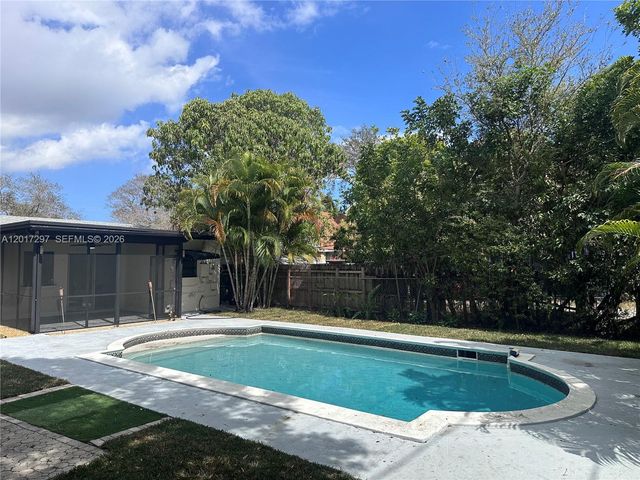 200 SE 19th St, Fort Lauderdale, FL 33316