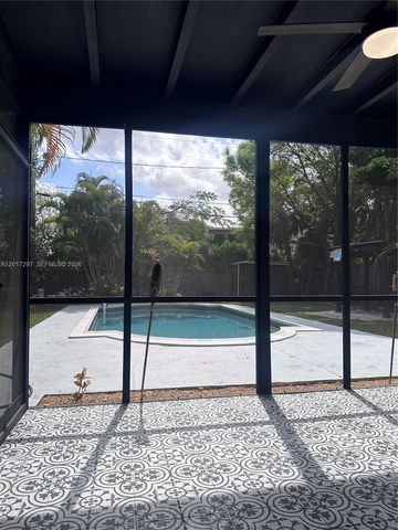 200 SE 19th St, Fort Lauderdale, FL 33316