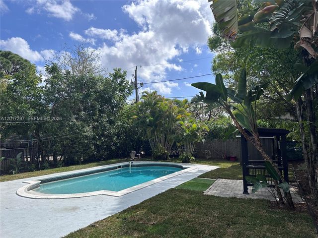 200 SE 19th St, Fort Lauderdale, FL 33316