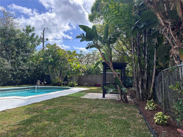 200 SE 19th St, Fort Lauderdale, FL 33316