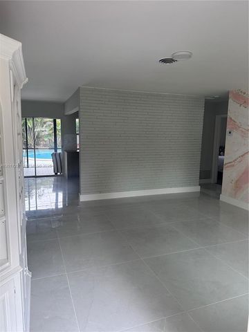 200 SE 19th St, Fort Lauderdale, FL 33316