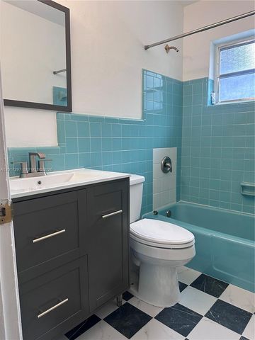 200 SE 19th St, Fort Lauderdale, FL 33316
