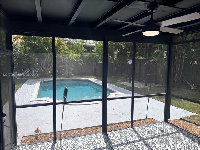 200 SE 19th St, Fort Lauderdale, FL 33316