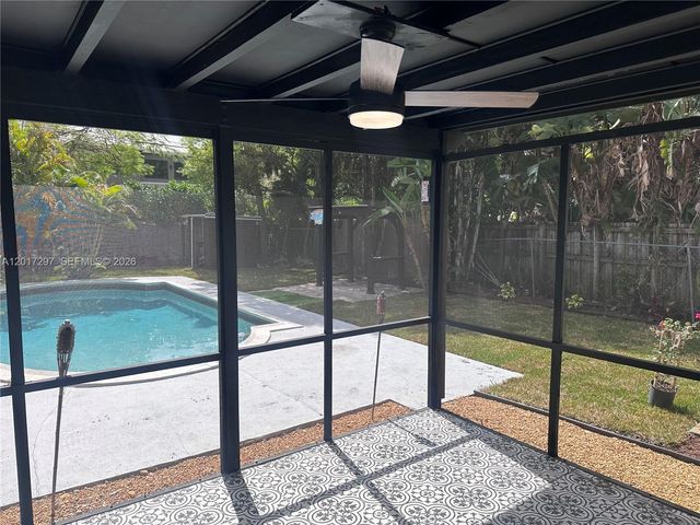200 SE 19th St, Fort Lauderdale, FL 33316