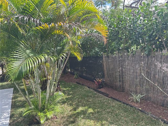 200 SE 19th St, Fort Lauderdale, FL 33316