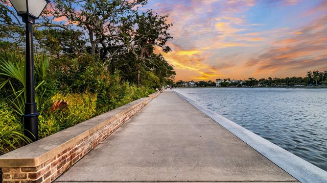 10 Trapman Street, Charleston, SC 29401