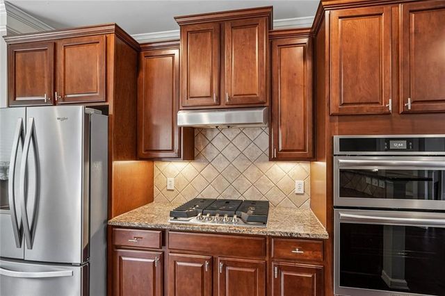 1005 Manchester Way, Roswell, GA 30075