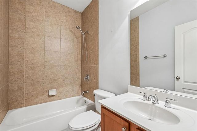 1005 Manchester Way, Roswell, GA 30075