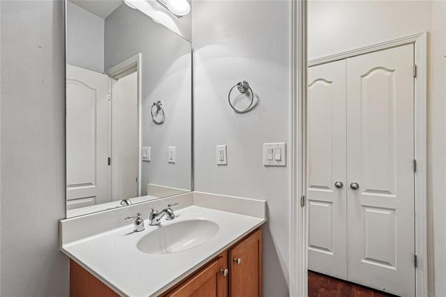 1005 Manchester Way, Roswell, GA 30075