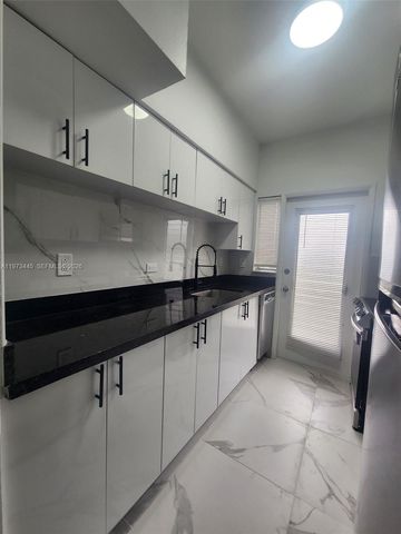 2101 Normandy Dr 310, Miami Beach, FL 33141